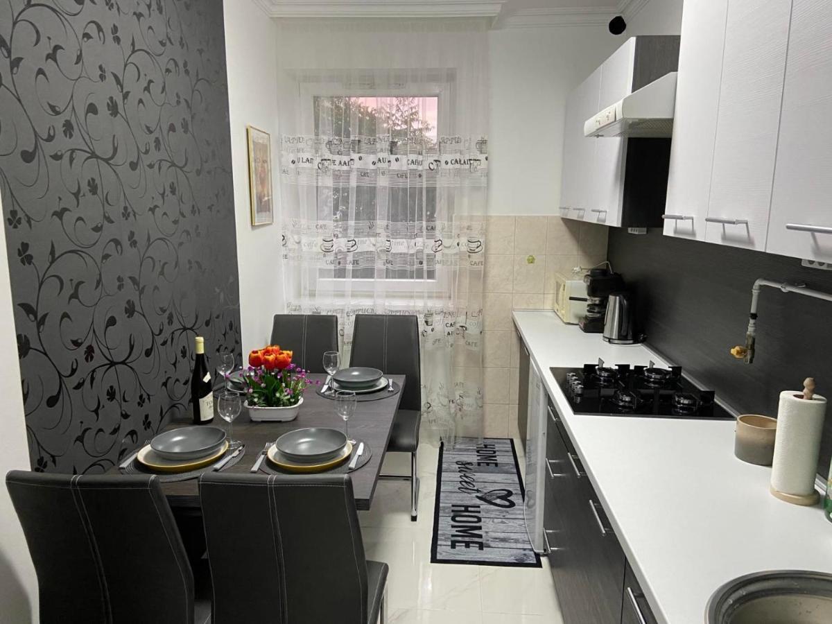 Melinda Apartman Kisvarda Exterior photo