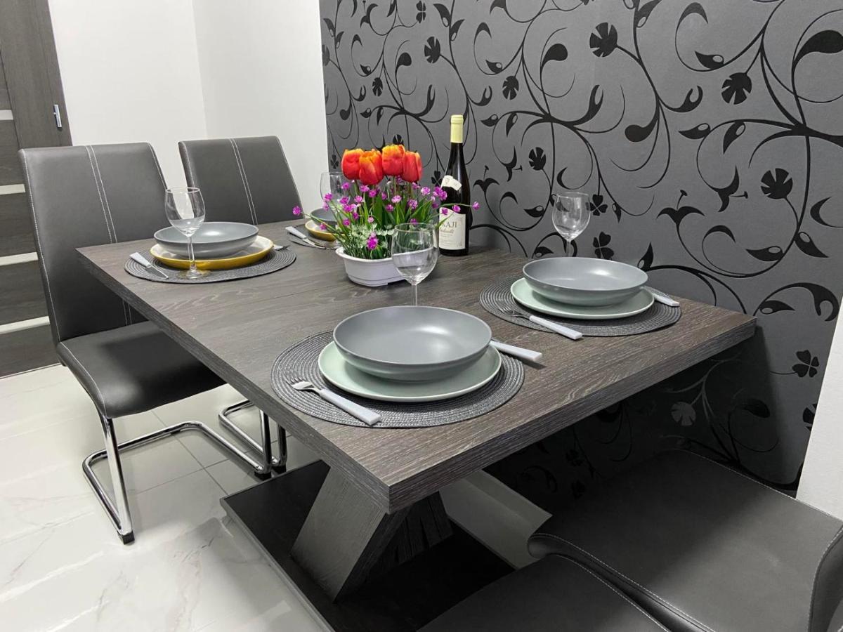 Melinda Apartman Kisvarda Exterior photo